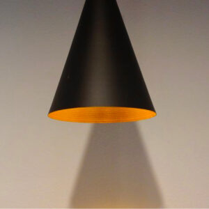 KLADIS - Table Lamp with Magnetic Interchangeable Shades
